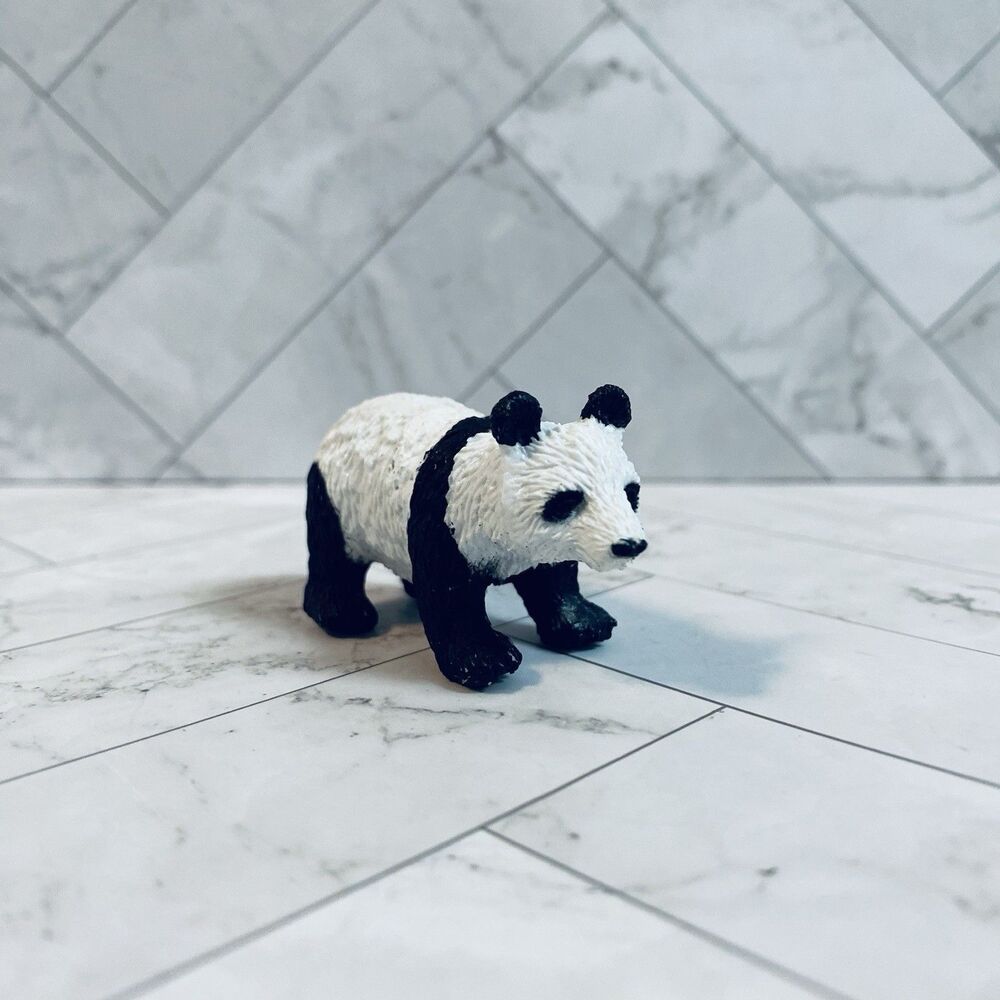 Safari Ltd Panda Bear Plastic Animal Black White Figurine 1996 Wildlife